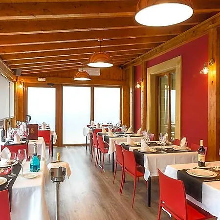 Palacio Munatones Hotel