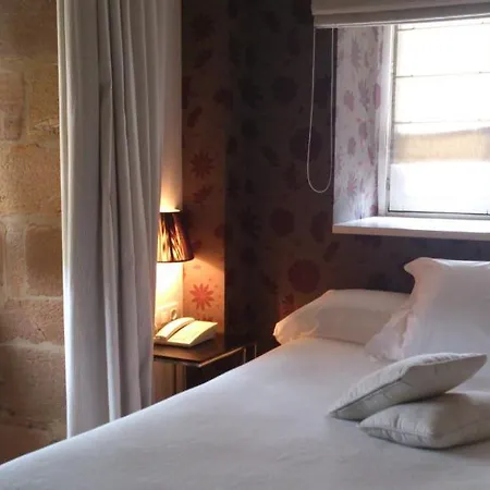 Palacio Munatones Hotel *