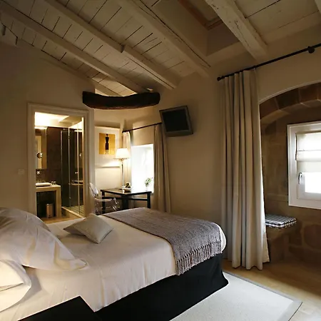 Palacio Munatones Hotel *