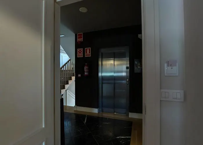 Palacio Munatones Hotel *