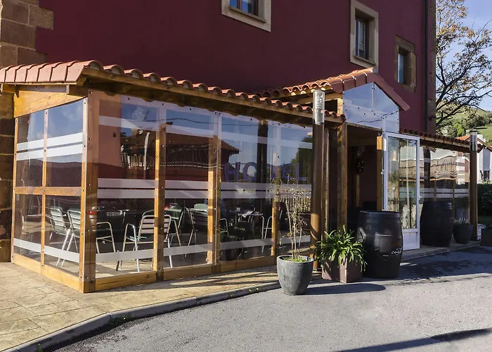 Palacio Muñatones Hotel