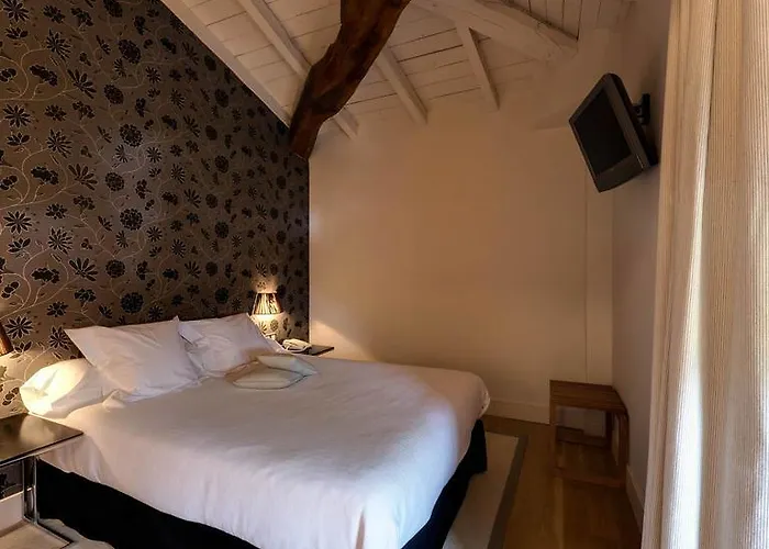 Hotel Palacio Munatones